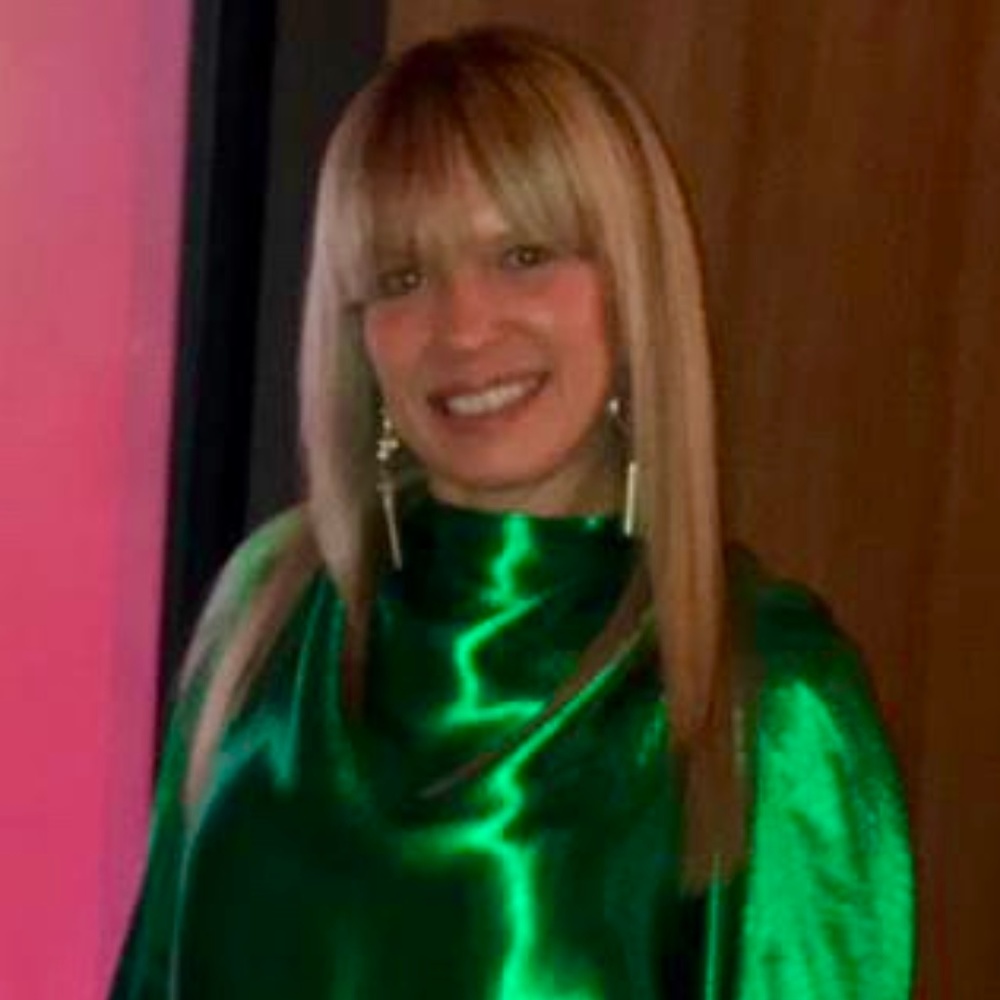 Meet your Posher, Paula
